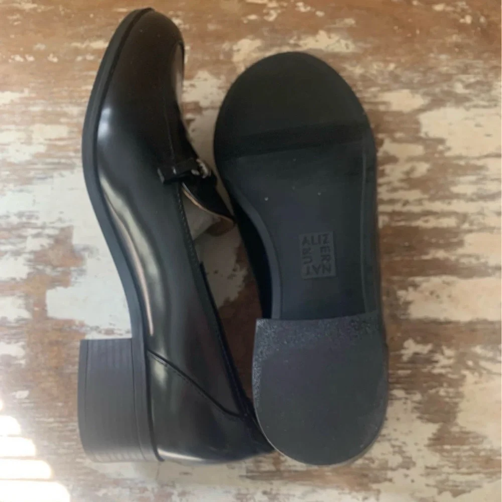 Naturalizer sleek black